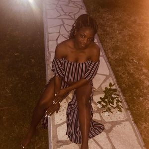 Meet your Posher, Nila